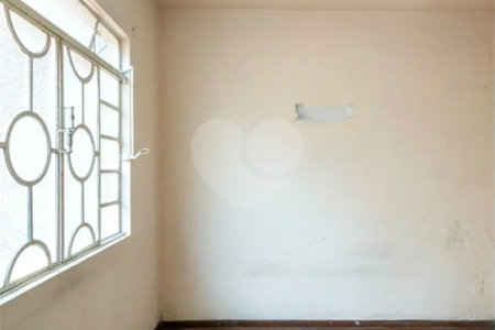 Casa com 150m², 4 quartos, 3 vagas, disponível para locação na Vila Clementino