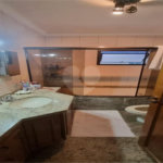 Sobrado à Venda na Aclimação - 150 m² - 2 Salas, 3 Dorms, 2 Vagas.