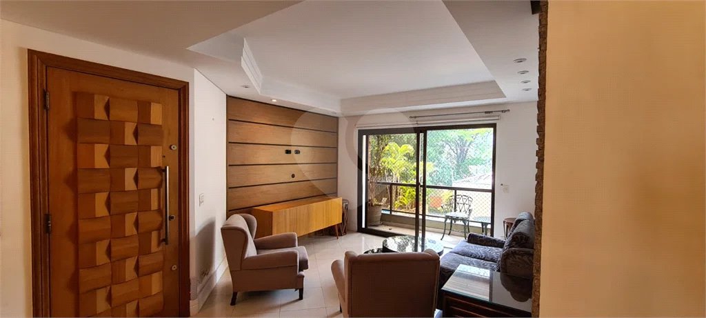 Apartamento à venda no Campo Belo com 110m², 03 dormitórios sendo 01 suite, 2 vagas - São Paulo/S
