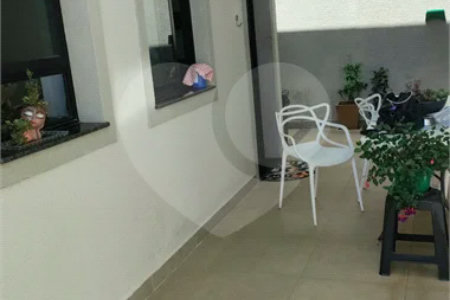 Excelente sobrado em condomínio fechado em Atibaia