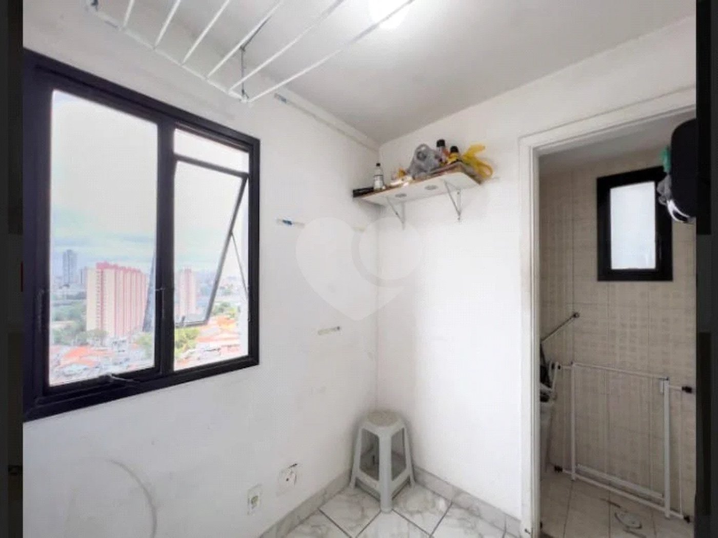 Apartamento com 120m² , 2 suítes , 2 vagas de garagem , à venda na Penha.