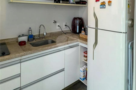Apartamento à Venda no Campo Belo – Rua Demóstenes, 606