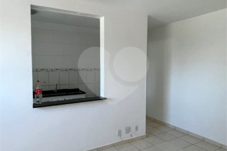 Apartamento no Condomínio Residencial Parque Romance.