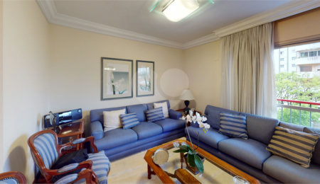 Apartamento à venda com 4 quartos, sendo 2 suítes,  em Campo Belo, São Paulo, SP