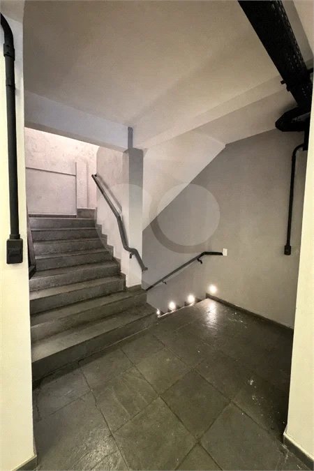 PRÉDIO COMERCIAL DE 400M² PARA LOCAÇÃO 3 ANDARES EM SBC