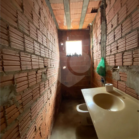 Casa Térrea com 1 dormitório.