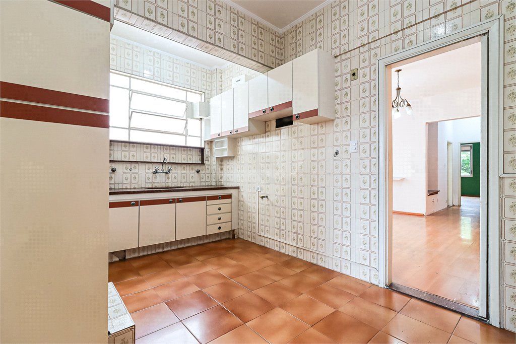 Oportunidade Espaçosa: Apartamento de 88 m² na Bela Vista!
