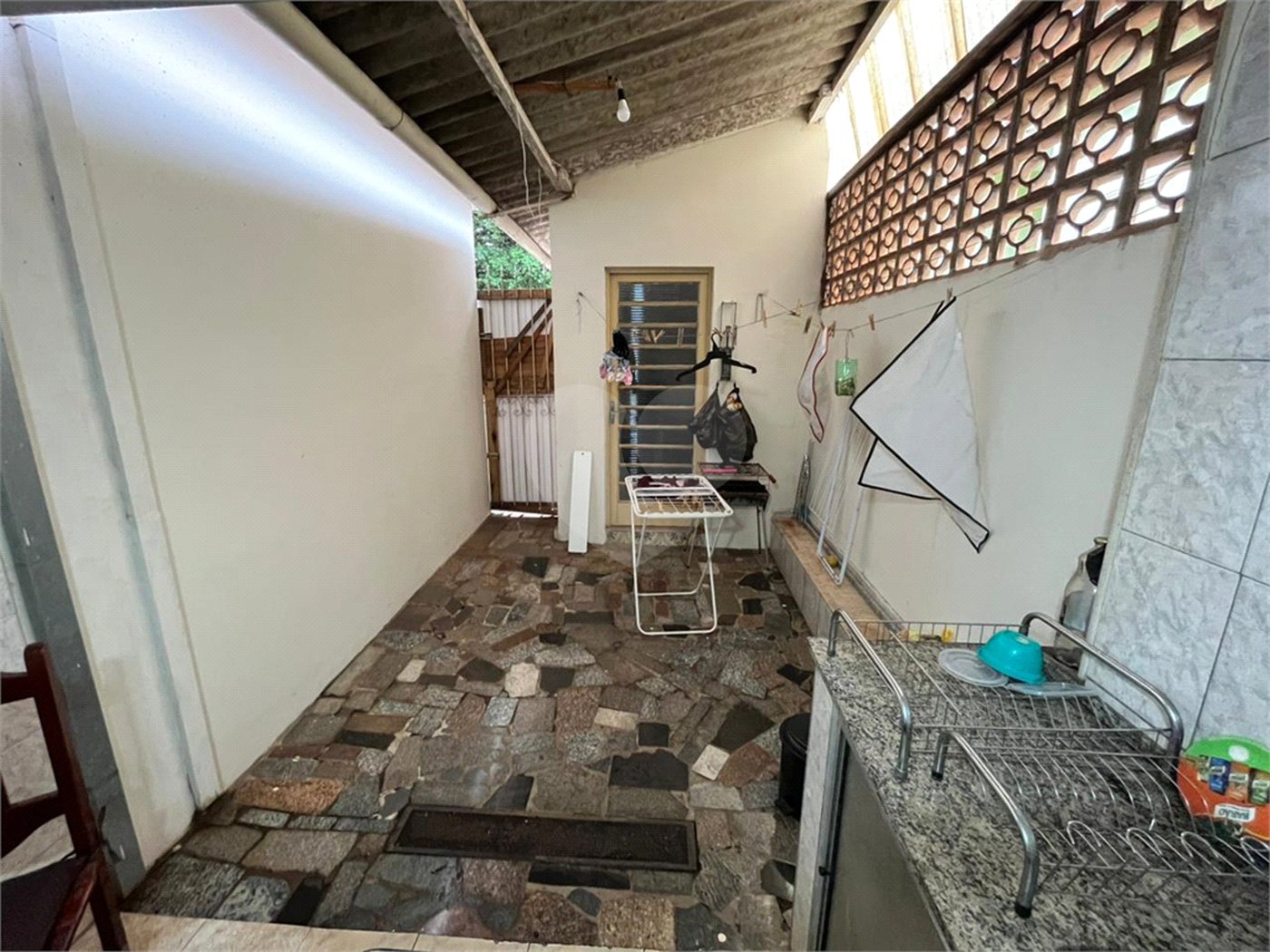 Casa a venda na Cidade Jardim com 3 dormitorios e 1 suite