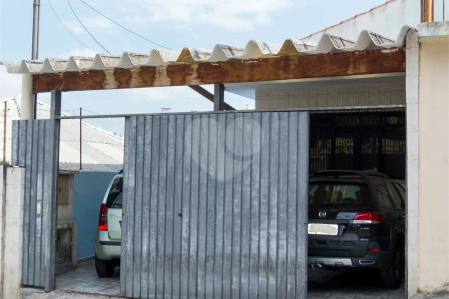 Casa com 2 dormitórios para venda no bairro Limão em São Paulo