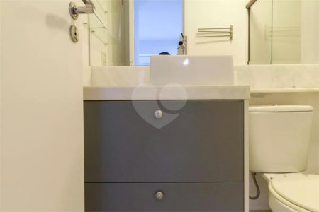 Apartamento com 43m² na região do Campo Belo em São Paulo - SP.