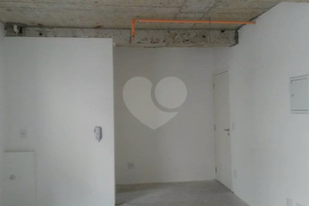 ÓTIMO CONJUNTO COMERCIAL - 35m² - 1 VAGA - ALUGA