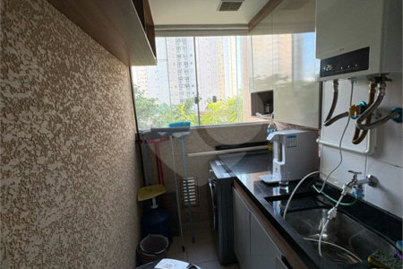 Apartamento Mobiliado à Venda na Rua Itendência, – 70m², 3 Quartos (1 Suíte)