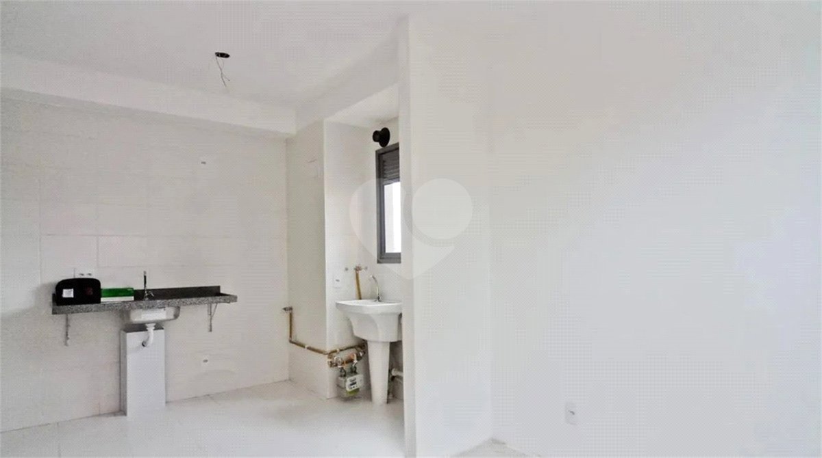 Apartamento com 30m², 1 dormitório, à venda na Freguesia do Ó.