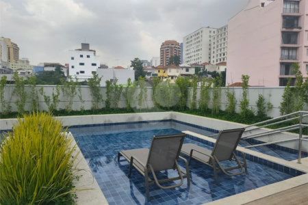 Ótimo apartamento com 58m², 2 quartos, varanda e 1 vaga de garagem próximo ao Hospital A. C. Camargo na Liberdade!