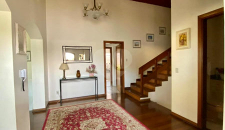 Casa à venda com 4 suítes no Centro, Embu das Artes, SP