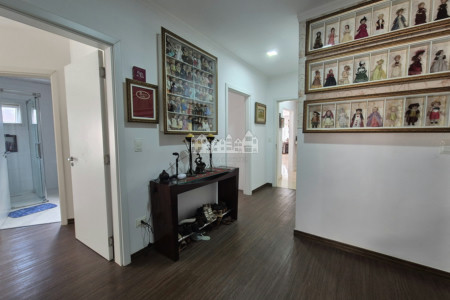 Casa à venda com 3 quartos, sendo 1 suíte, em Vila Esperia Ou Giglio, Atibaia - SP