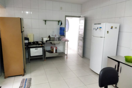 Vende Sobrado com 180m² - Vila Santa Catarina