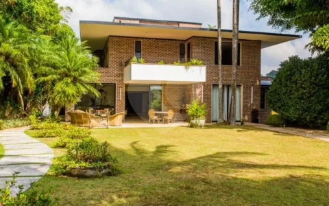 MANSÃO NOBRE NA CIDADE JARDIM