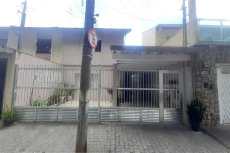 Sobrado à venda com 3 quartos, sendo 1 suíte, em Vila Sônia, São Paulo, SP
