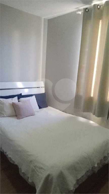 Apartamento 3 dormitórios Cond. Laranjeiras.