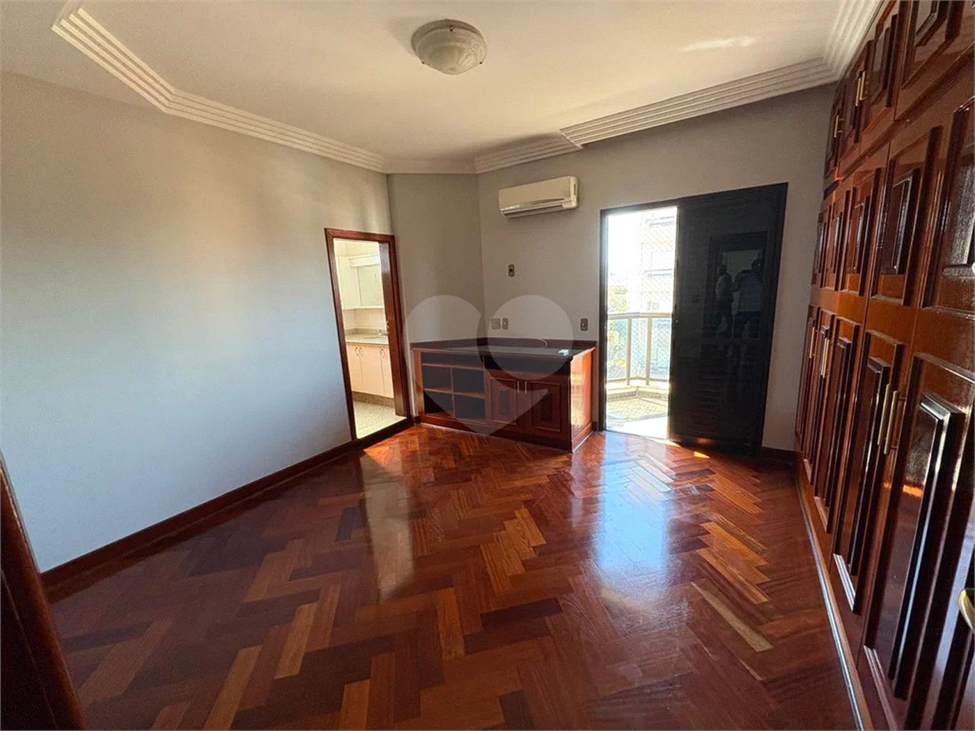 Apartamento disponível no Edifício Palladium no Centro de Piracicaba - SP.