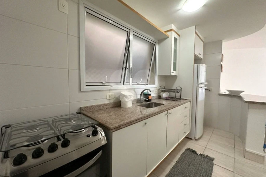 Apartamento à venda com 3 suítes em Riviera de São Lourenço, Bertioga, SP