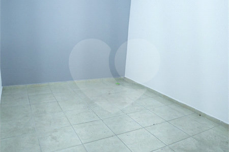 Lindo Salão Comercial para locação com 924m2 no Centro de Atibaia