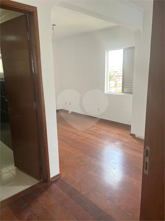Oportunidade Única: Dois Apartamentos Unificados (110m2) à Venda e Locação no Residencial América – Parque Maria Domitila