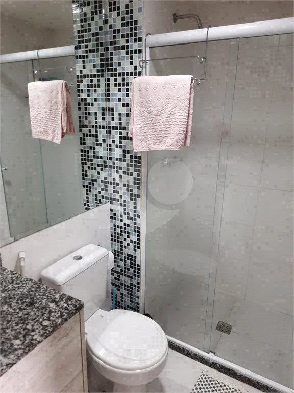 Apartamento à venda com 2 quartos, sendo 1 suíte,  em Vila Ester (zona Norte), São Paulo, SP