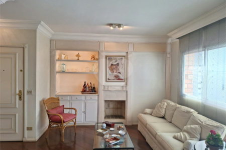 Apartamento à venda com 3 suítes em Campo Belo, São Paulo, SP