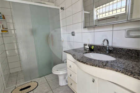 Casa à venda com 3 quartos, sendo 1 suíte, em Granja Julieta, São Paulo, SP