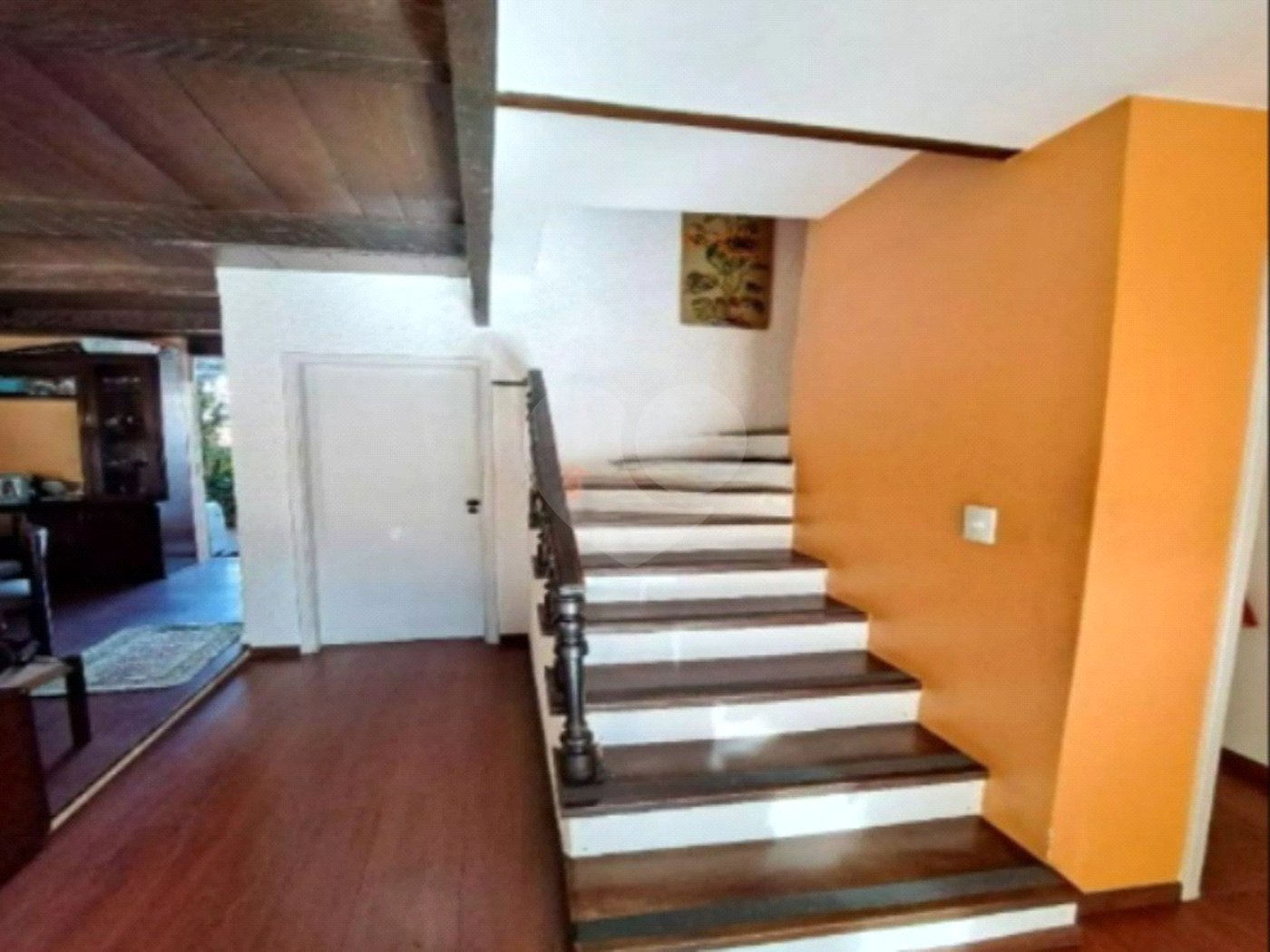 Sobrado com 112m² , 3 dormitórios , sendo 1 suíte , 3 vagas de garagem , à venda no Bosque da Saúde.