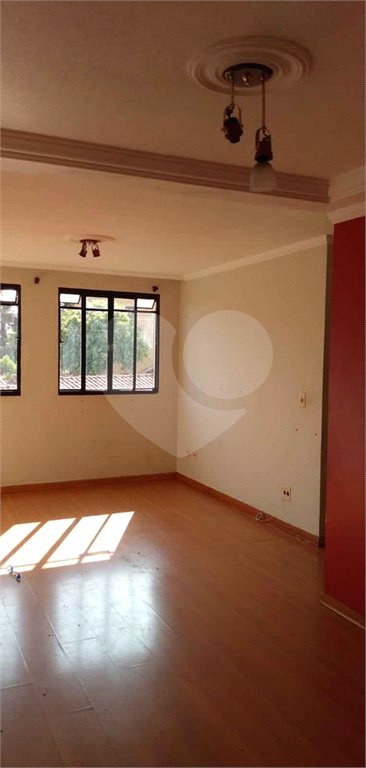 Apartamento no Condomínio Residencial Bela Vista I .