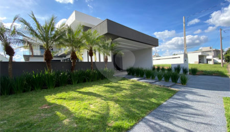 Casa à venda com 4 suítes no condomínio Damha II, São Carlos - SP