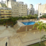 Apartamento mobiliado na Bela Vista de 36m² com 1 vaga de garagem.