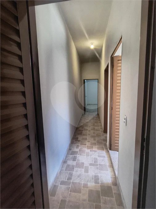 Casa para Locação no Jardim Pau Preto – Indaiatuba/SP - 3 dormitórios, quintal e garagem com portão manual