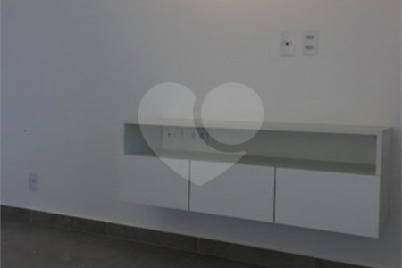 Excelente apartamento à venda e locação no Brás