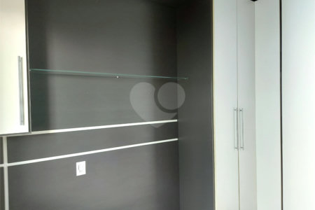 Casa charmosa e elegante localizada no deslumbrante Condomínio Villagio Capriccio Louveira SP