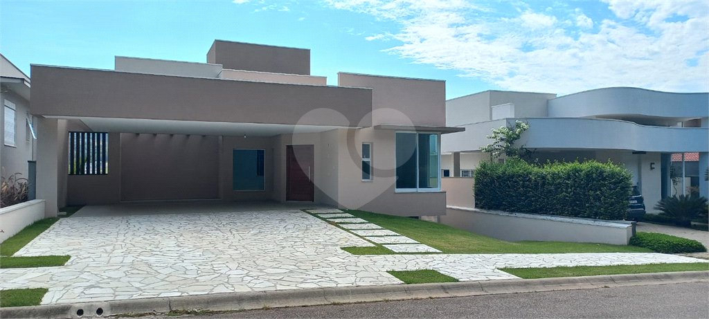Casa à venda com 3 suítes em Santa Isabel, Louveira, SP