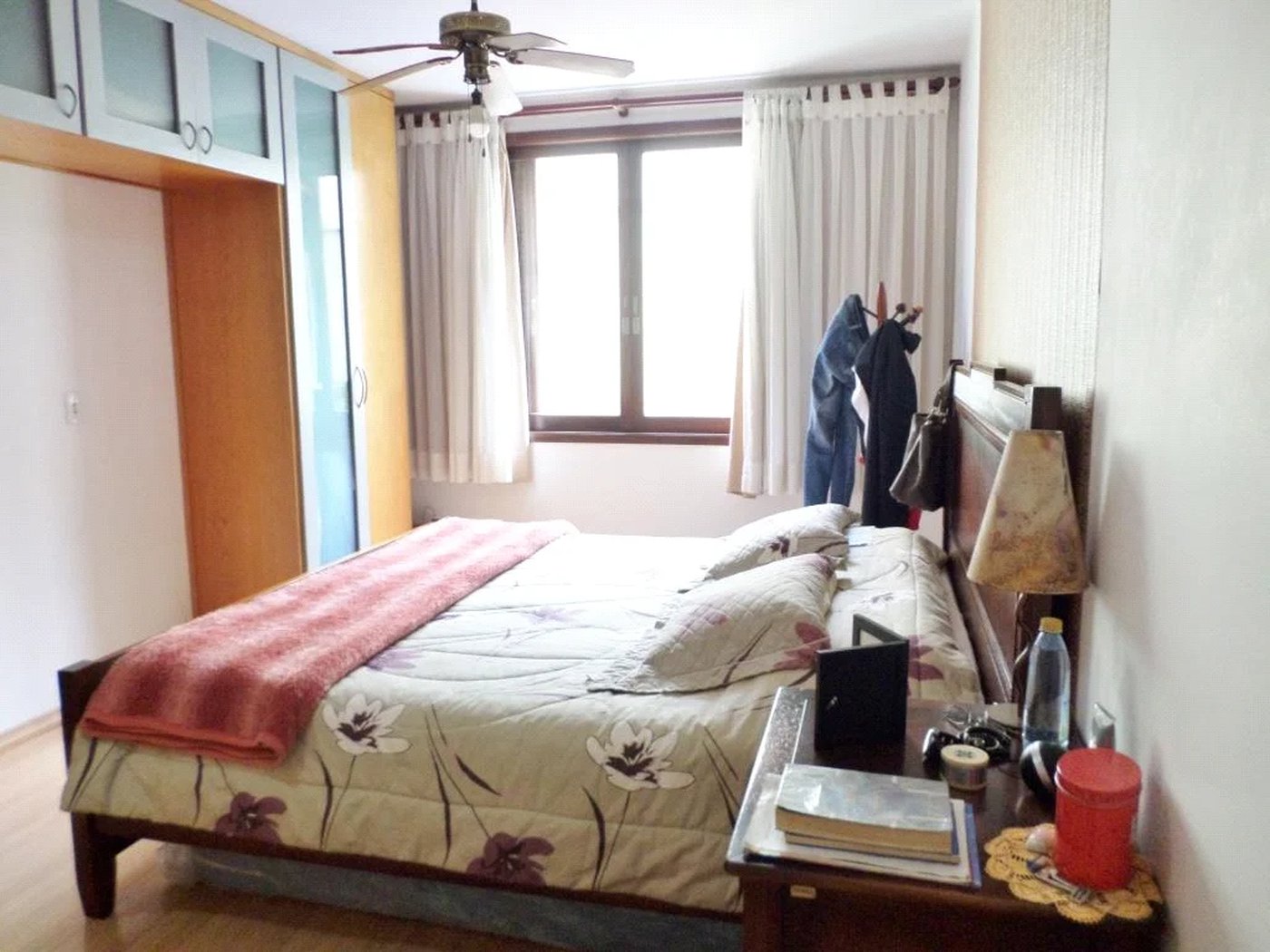 Casa à venda com 4 quartos, sendo 2 suítes, em Jardim Leonor, São Paulo, SP