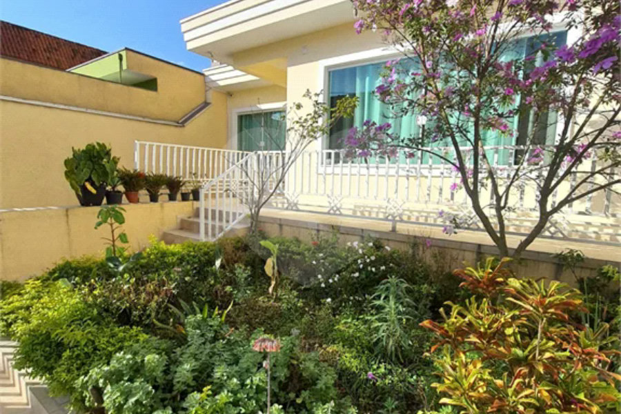 Casa térrea em Pirituba com 30 vagas!!!