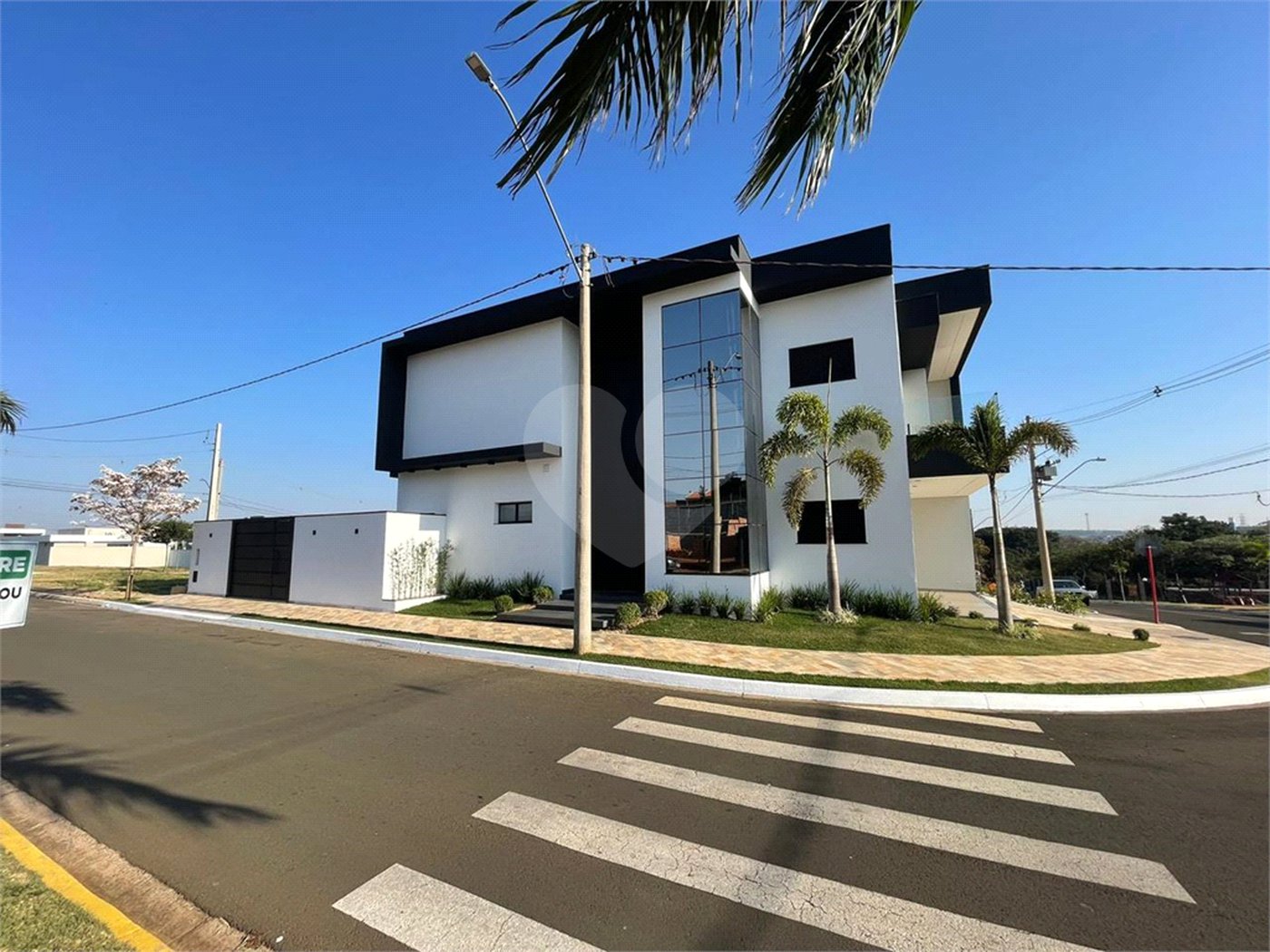Sobrado de Luxo de Alto Padrão em Ibaté