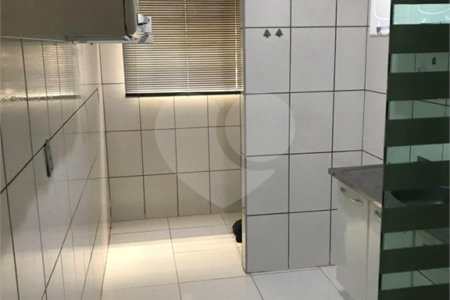 Apartamento para venda no Edifício Residencial dos Ipês II em Araraquara/SP.