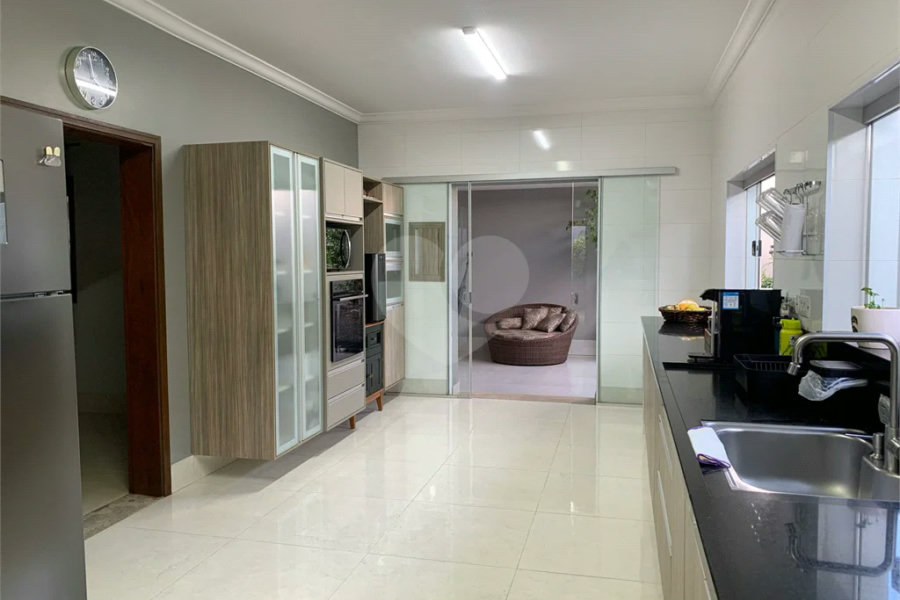 Linda Casa à Venda no Bairro Santa Rosa, na cidade de Piracicaba-SP.