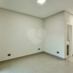 Casa térrea 3 dormitórios (3 suítes), espaço gourmet, piscina, 2 vagas garagem, condomínio fechado com ampla área lazer