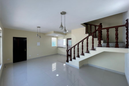 Casa à venda com 3 quartos, sendo 1 suíte, em Vila Cruzeiro, São Paulo, SP