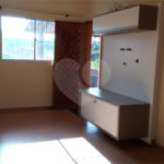 Linda casa em condomínio fechado com 2 Dormitórios.
