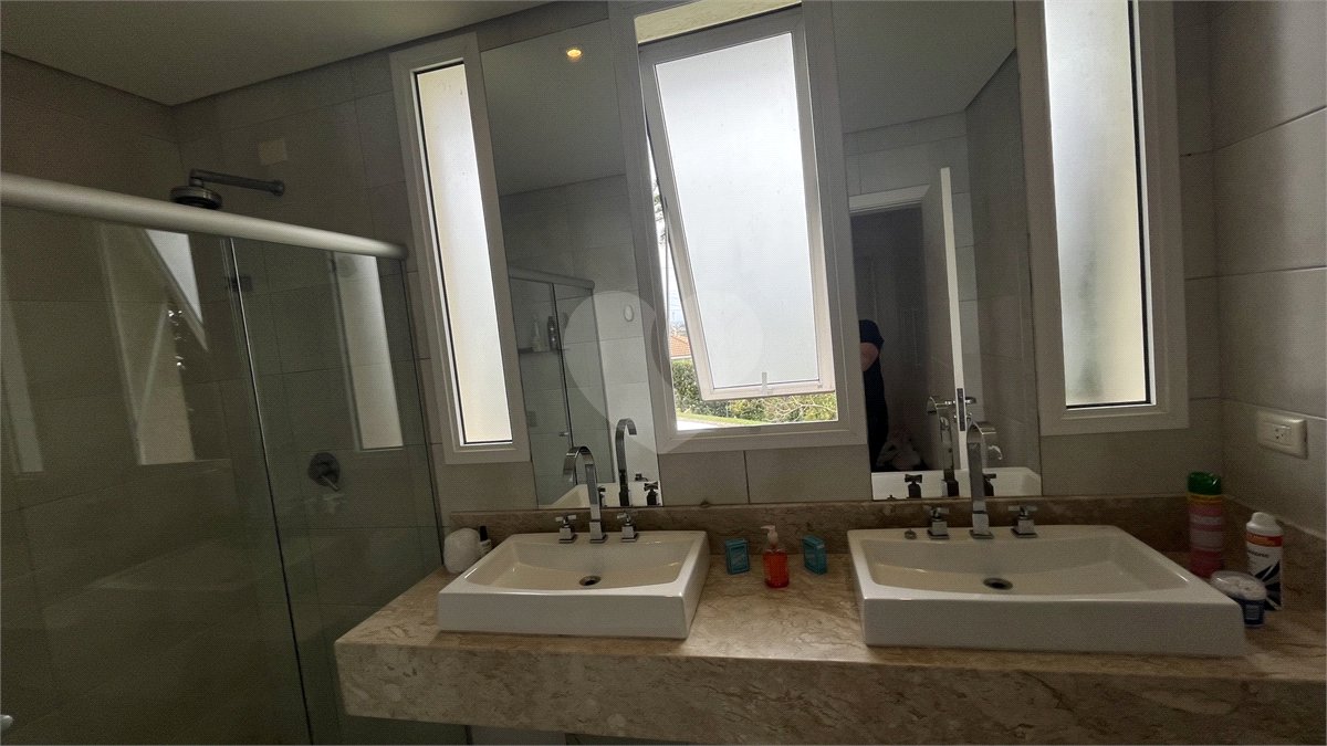 Casa a Venda no Condomínio Porto Atibaia com 4 dormitórios