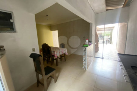 Casa térrea para venda, no São Carlos 8 .