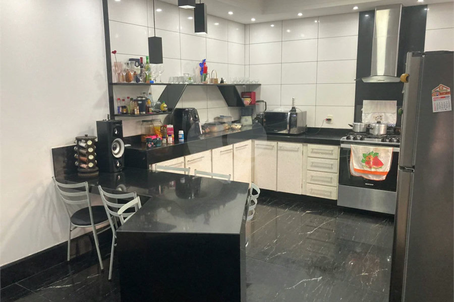 Casa à venda no bairro Altos do Taquaral em Piracicaba/SP.